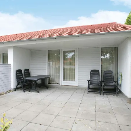 Дом отдыха Marina Retreat In Aero - By Traum